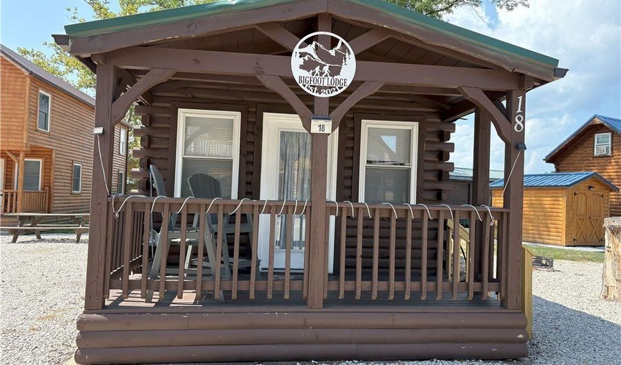 5919 Lake Rd W 18, Ashtabula, OH 44004 - 1 Beds, 1 Bath