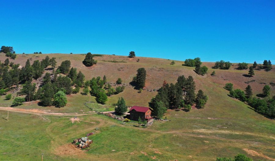 30 Alum Creek Rd, Aladdin, WY 82710 - 2 Beds, 2 Bath