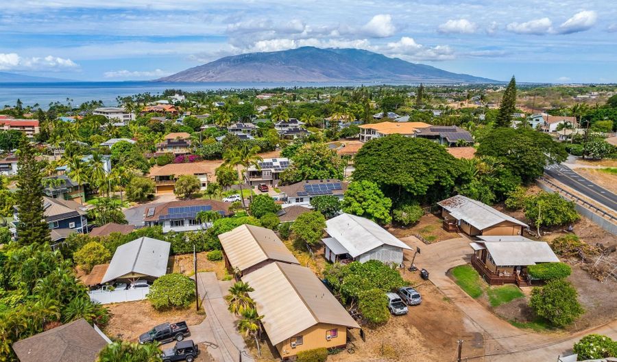 390 Auhana Rd A, Kihei, HI 96753 - 2 Beds, 1 Bath