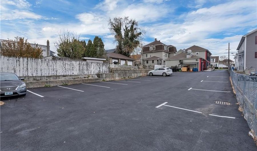 422 High St, Cumberland, RI 02864 - 0 Beds, 0 Bath