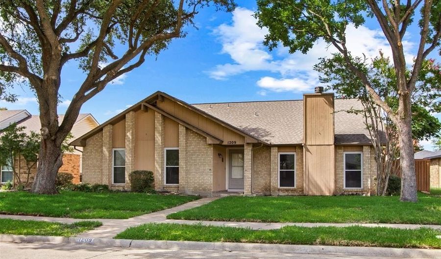 1209 Cherrywood Ct, Allen, TX 75002 - 3 Beds, 2 Bath