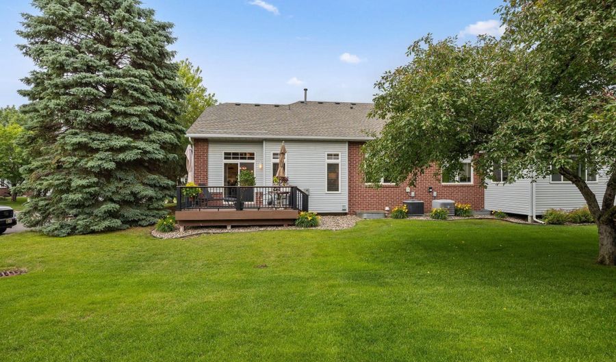 13152 Gamma Way, Apple Valley, MN 55124 - 3 Beds, 3 Bath