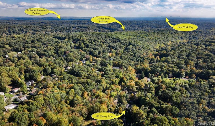 191 Cherry Ln, Airmont, NY 10952 - 5 Beds, 5 Bath