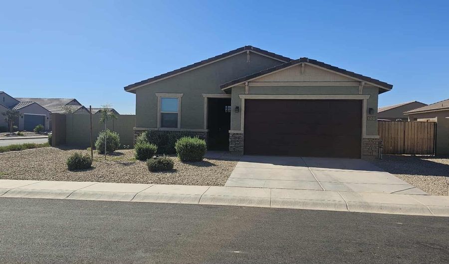 2531 E SAN MIGUEL Dr, Casa Grande, AZ 85194 - 4 Beds, 2 Bath