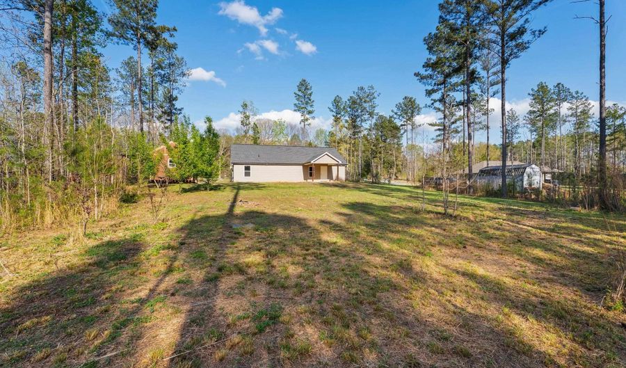 200 Mosley Rd, Blacksburg, SC 29702 - 3 Beds, 2 Bath