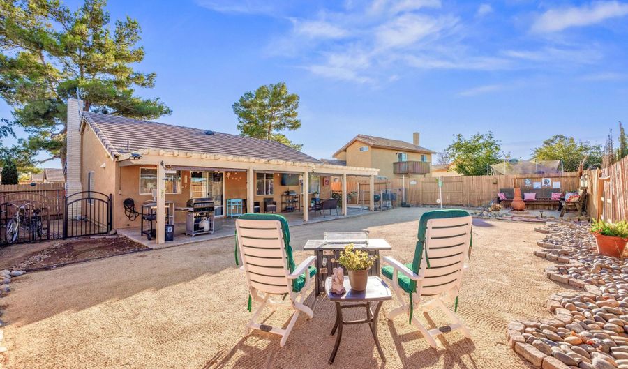 10852 Bonanza Rd, Adelanto, CA 92301 - 3 Beds, 2 Bath