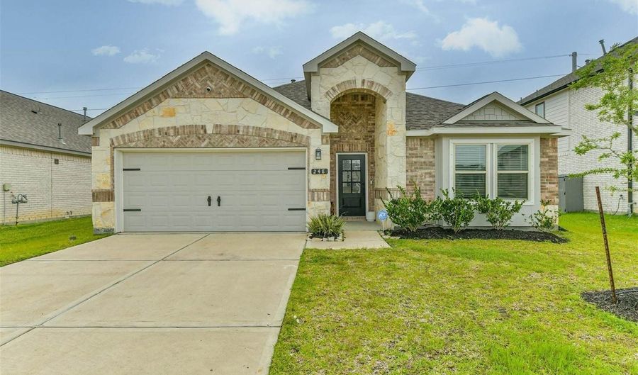 248 Eagleville Dr, Alvin, TX 77511 - 3 Beds, 2 Bath