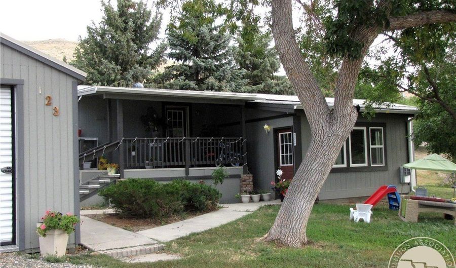 123 S 4th St, Bearcreek, MT 59007 - 3 Beds, 2 Bath