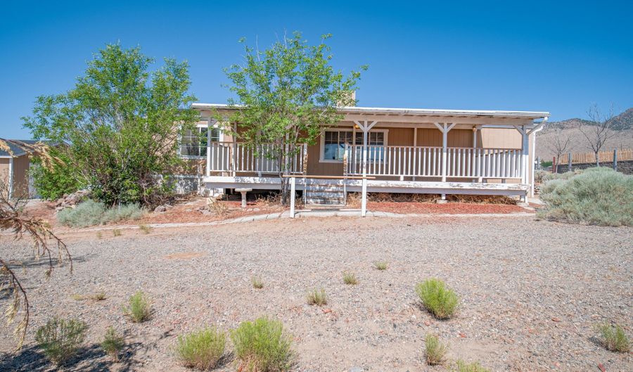 209 Elizabeth Ln, Dayton, NV 89403 - 3 Beds, 2 Bath