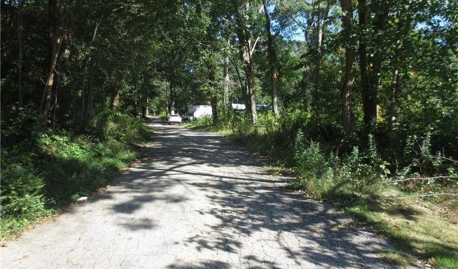 586 S County Trl, Exeter, RI 02822 - 0 Beds, 0 Bath