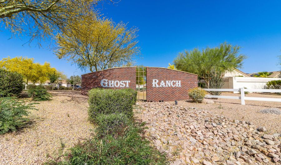 3938 N CREOSOTE Ct, Casa Grande, AZ 85122 - 4 Beds, 2 Bath