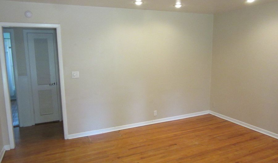 2509 S 25th St, Abilene, TX 79605 - 3 Beds, 2 Bath