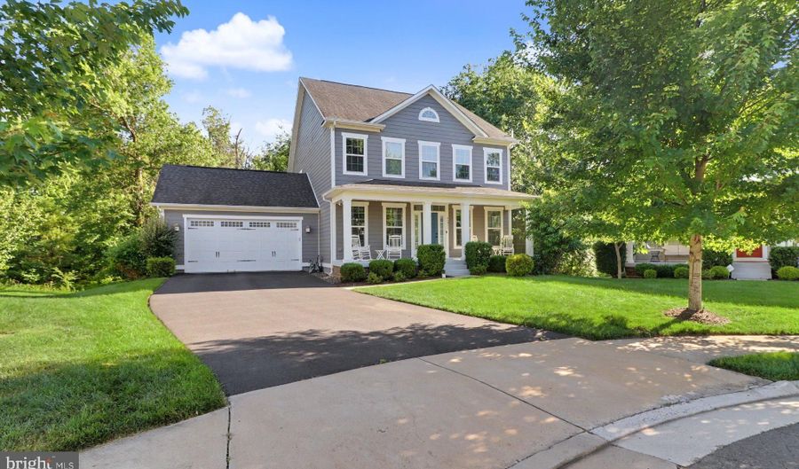 40977 NUT HATCH Ct, Aldie, VA 20105 - 5 Beds, 4 Bath