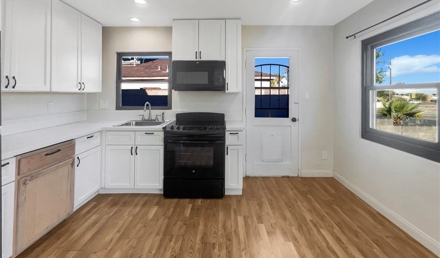 415 W Atlantic Ave, Henderson, NV 89015 - 2 Beds, 1 Bath