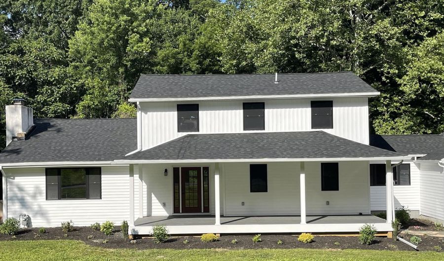 512 CRICKET Ln, Hockessin, DE 19707 - 5 Beds, 4 Bath