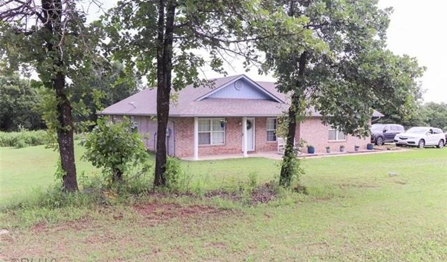 8951 Hilltop Rd, Beggs, OK 74421 - 3 Beds, 2 Bath