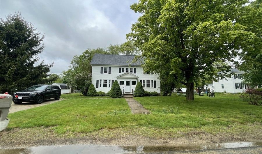 14 Wheelwright Rd, Barre, MA 01005 - 3 Beds, 2 Bath