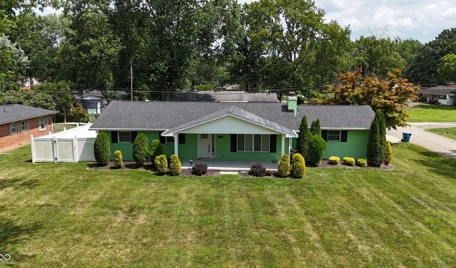 8201 Windcombe Blvd, Indianapolis, IN 46240 - 3 Beds, 2 Bath