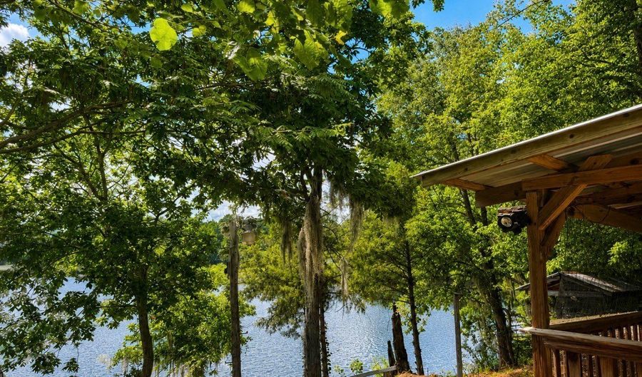 560 Little Woodstock Rd, Alberta, AL 36723 - 3 Beds, 2 Bath