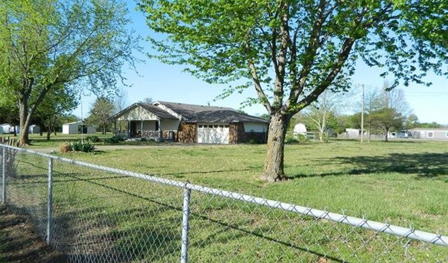 13036 N 93rd East Ave, Collinsville, OK 74021 - 3 Beds, 2 Bath