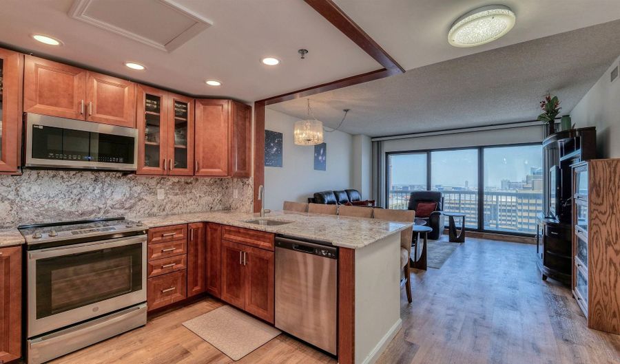 3101 Boardwalk, Atlantic City, NJ 08401 - 1 Beds, 2 Bath