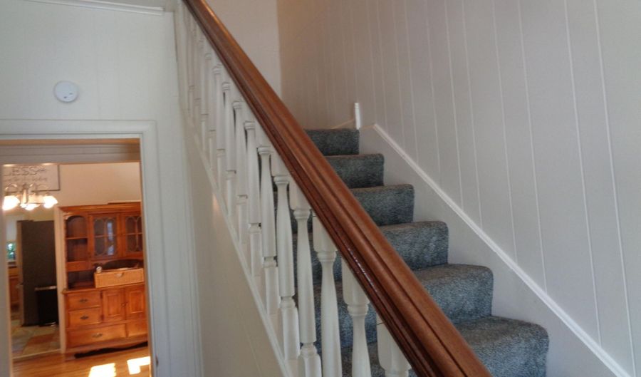 410 S Fourth Ave, Alpena, MI 49707 - 3 Beds, 2 Bath