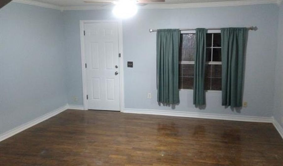 2817 Hickory St, Abilene, TX 79601 - 2 Beds, 2 Bath