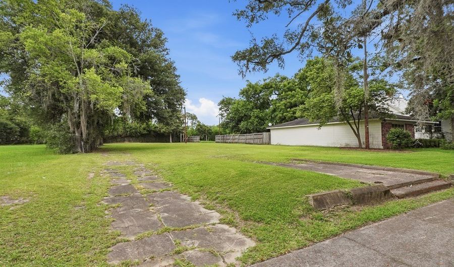 419 Society Ave W, Albany, GA 31701 - 0 Beds, 0 Bath