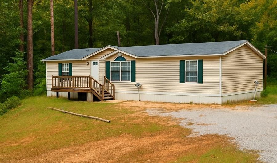 398 Deer Alley Dr, Batesville, MS 38606 - 3 Beds, 2 Bath