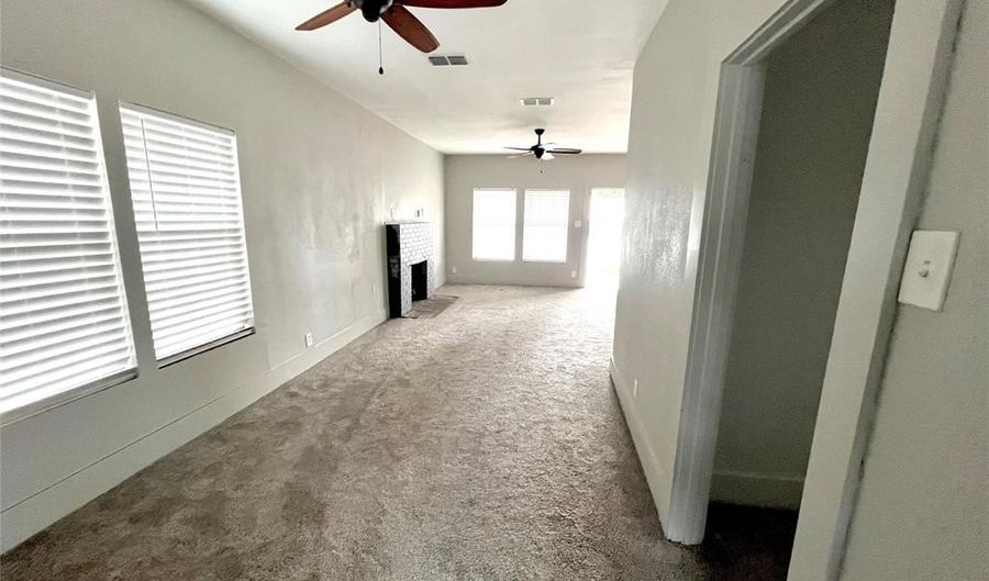 602 S Mockingbird Ln, Abilene, TX 79605 - 2 Beds, 1 Bath