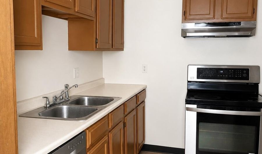 151 S Pearl St, Albany, NY 12202 - 2 Beds, 1 Bath
