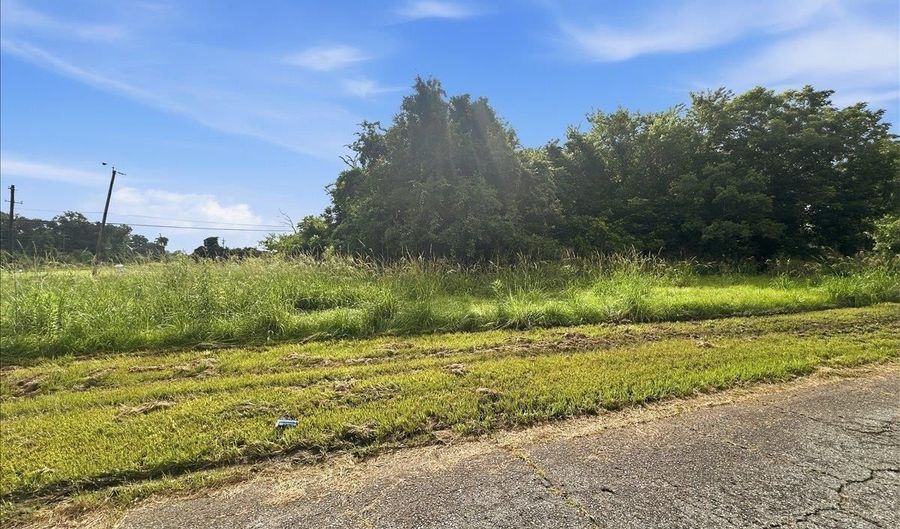 3746 Oak Forest Ave, Baton Rouge, LA 70814 - 0 Beds, 0 Bath