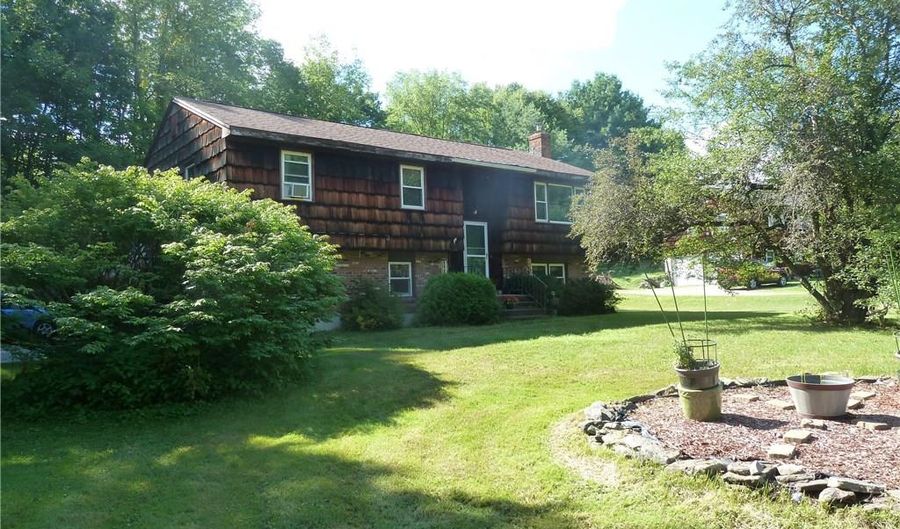 115 Marshall St, Winchester, CT 06098 - 4 Beds, 3 Bath