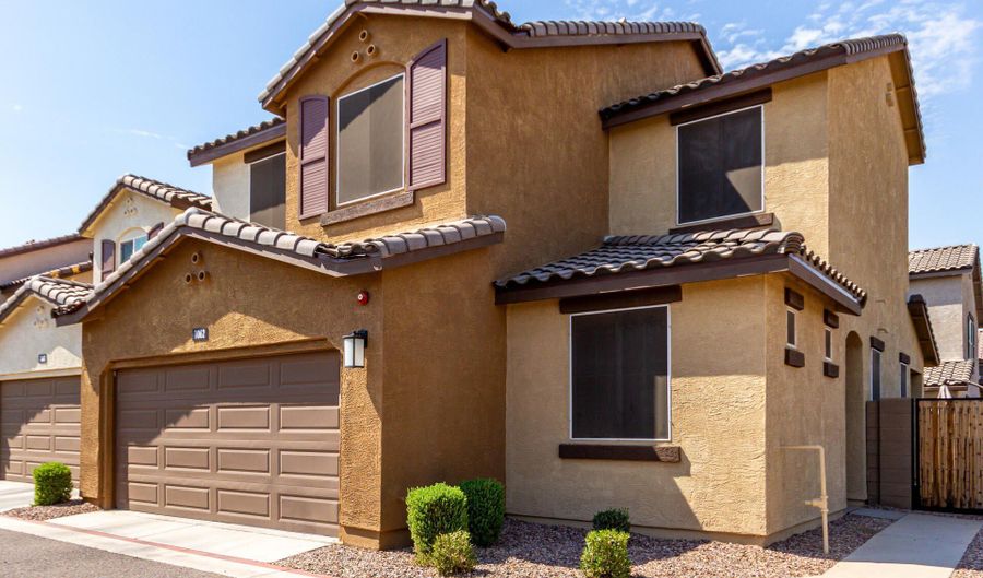 1255 N ARIZONA Ave 1062, Chandler, AZ 85225 - 3 Beds, 3 Bath