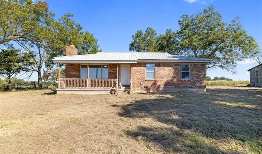 8405 E Nightingale Rd, Atoka, OK 74525 - 3 Beds, 1 Bath