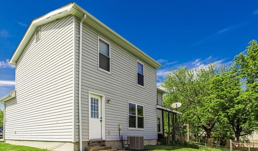 3920 Cedar Brook Ct, Arnold, MO 63010 - 2 Beds, 2 Bath