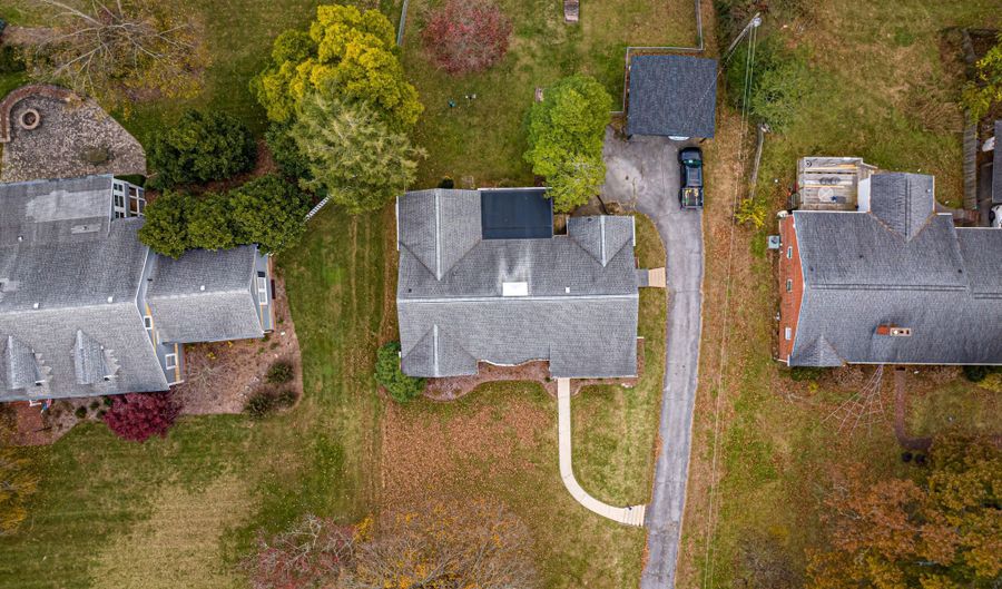 414 Court St, Abingdon, VA 24210 - 2 Beds, 2 Bath