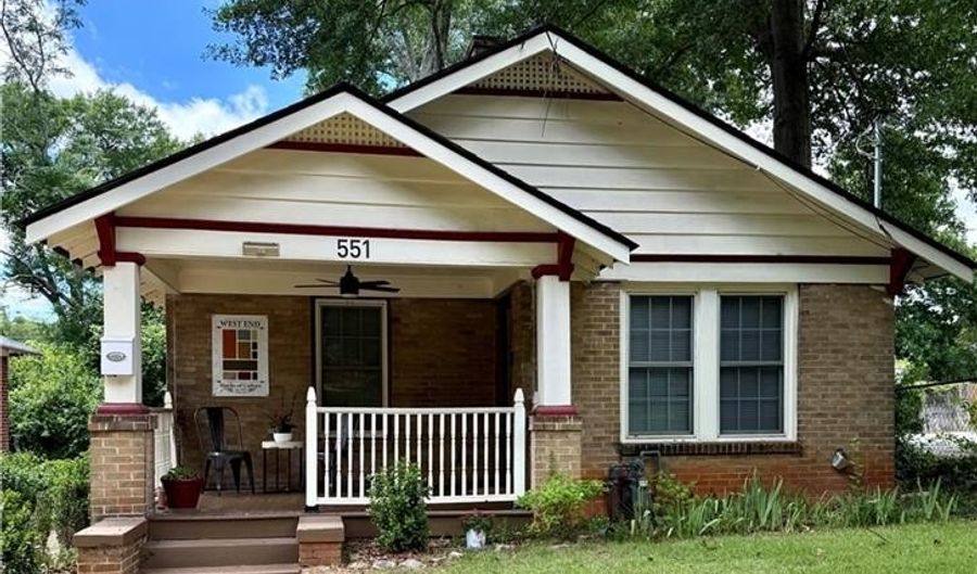 551 Culberson St SW, Atlanta, GA 30310 - 2 Beds, 1 Bath