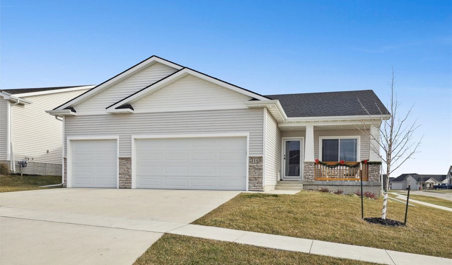 1143 Tuscany Dr SE, Altoona, IA 50009 - 3 Beds, 2 Bath