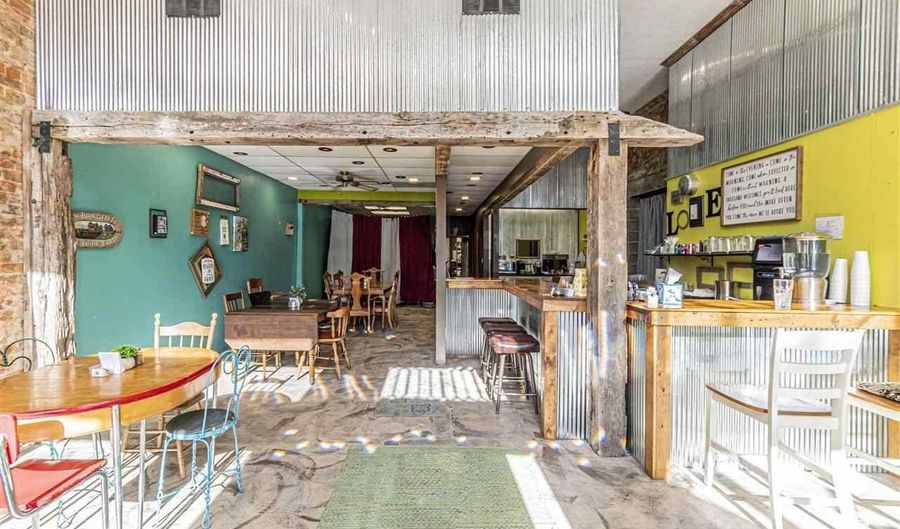 316 N Broadway St, Abilene, KS 67410 - 0 Beds, 0 Bath