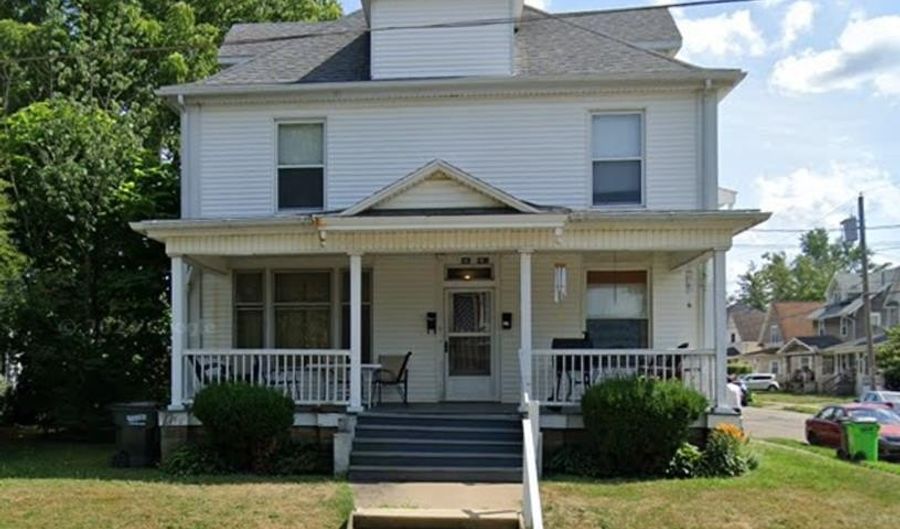 192 W. Cambridge, Alliance, OH 44601 - 4 Beds, 3 Bath