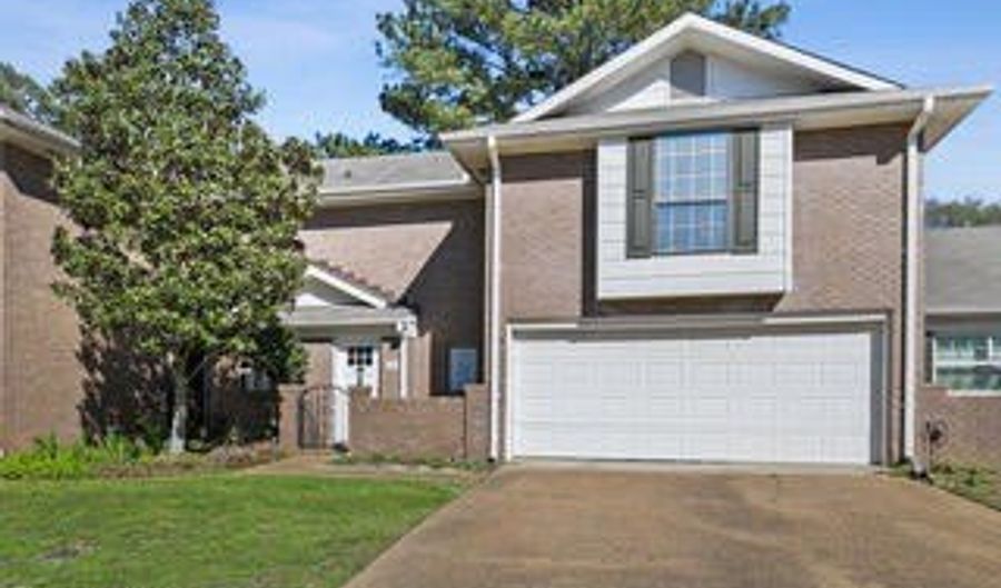 154 Pleasant Grove Dr, Brandon, MS 39042 - 3 Beds, 3 Bath