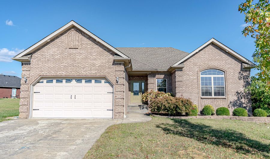 113 Leroy Dr, Bardstown, KY 40004 - 3 Beds, 2 Bath