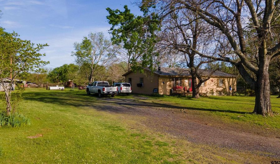 2071 S FM 17, Alba, TX 75410 - 4 Beds, 2 Bath