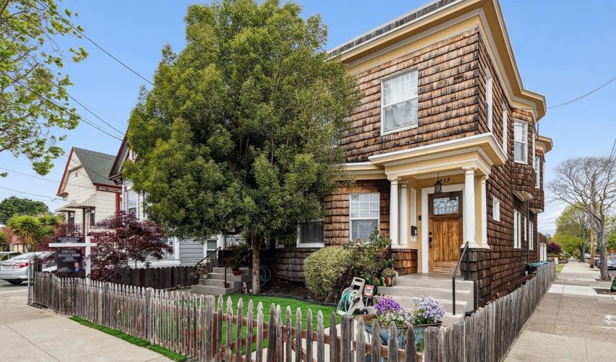 915 Lincoln Ave, Alameda, CA 94501 - 4 Beds, 4 Bath