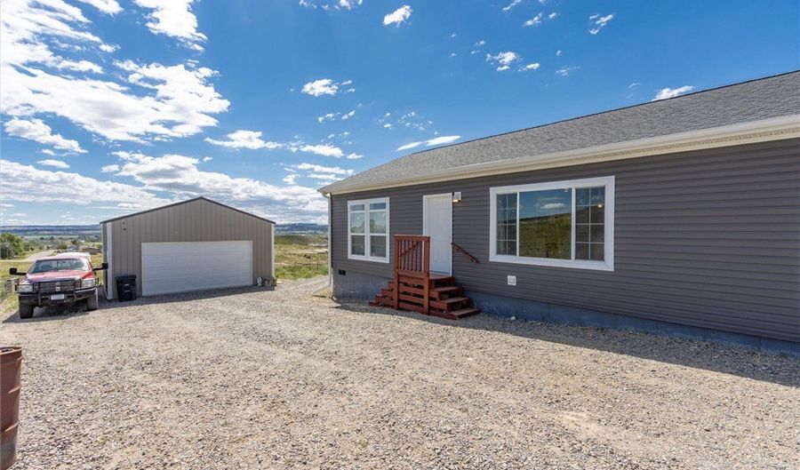 3535 Cherylon St, Billings, MT 59105 - 3 Beds, 2 Bath