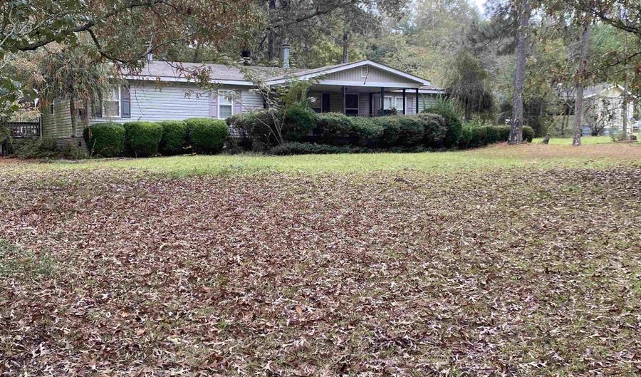 4265 S State Route 49 Rd, Andersonville, GA 31711 - 3 Beds, 2 Bath