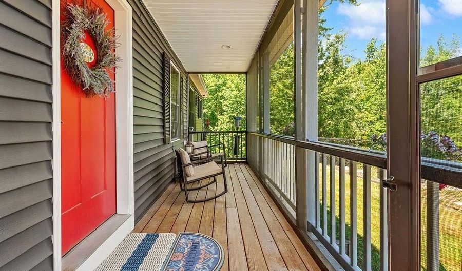 33 Ingalls Ter, Alton, NH 03809 - 3 Beds, 4 Bath