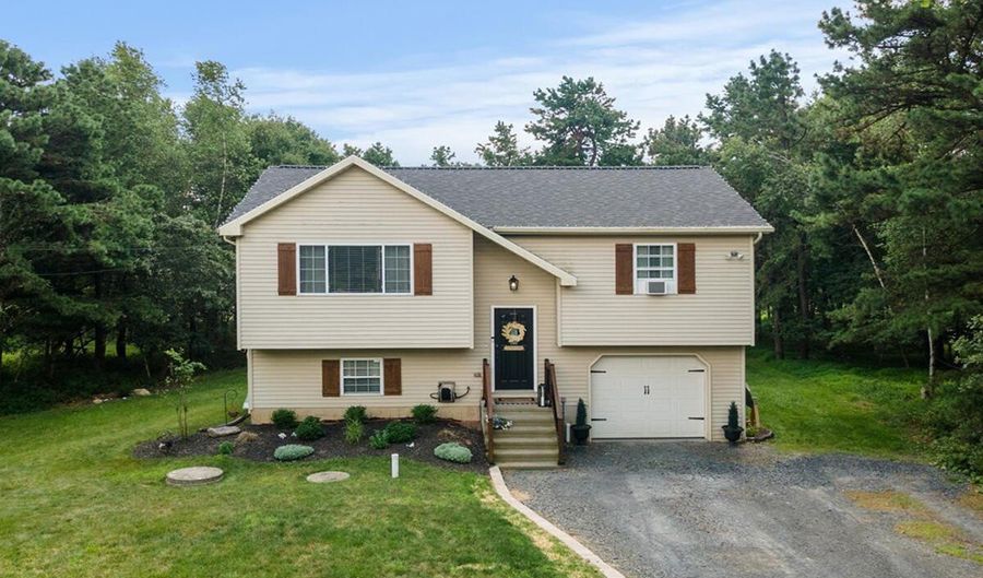164 Heather Dr, Blakeslee, PA 18610 - 3 Beds, 2 Bath