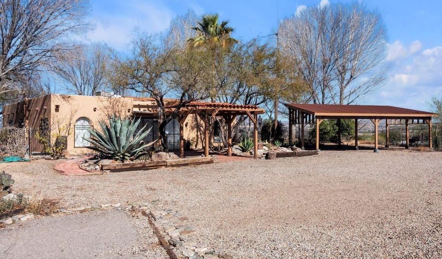 500 S Foundation Five Rd, Benson, AZ 85602 - 4 Beds, 2 Bath